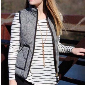 NWOT Merokeety Black White Herringbone Puff Fabric Zip-up Vest w/ Pockets